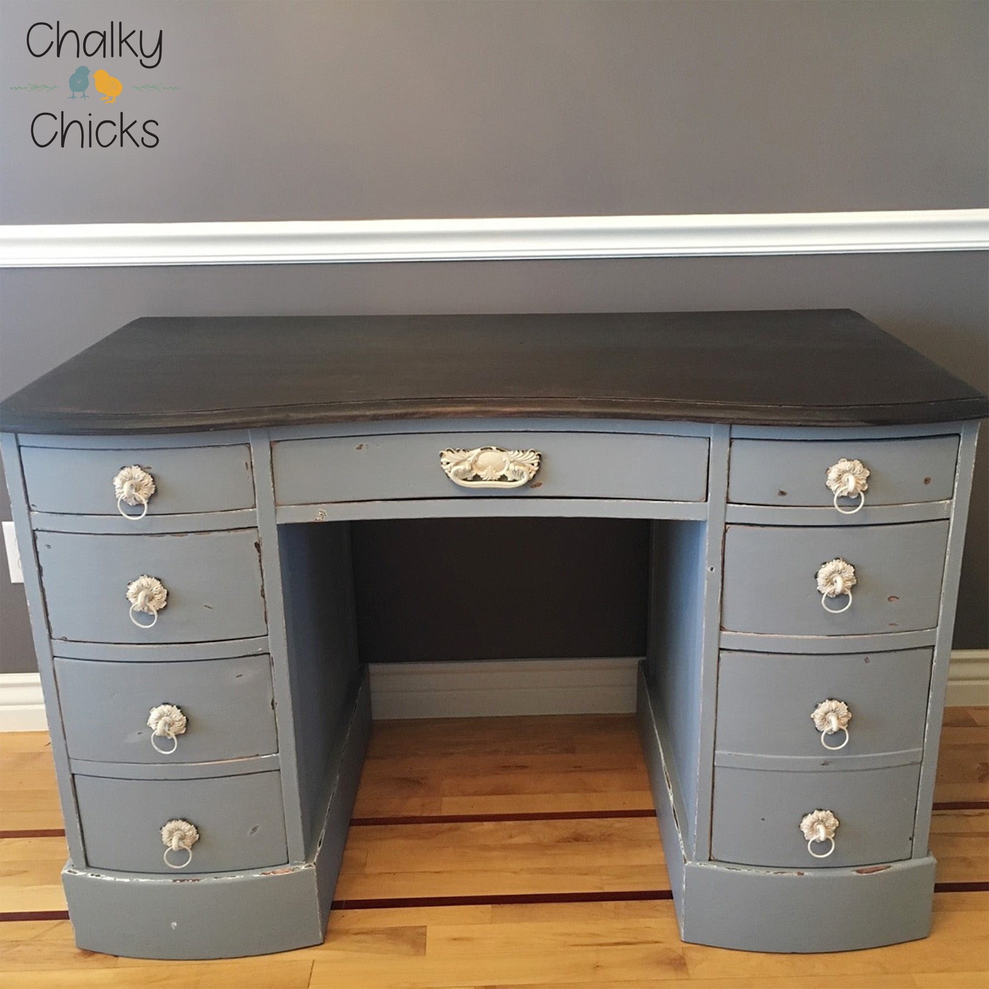 Mad Cloud, Premium All-In-One Chalk Paint for DIY’ers and Pro's