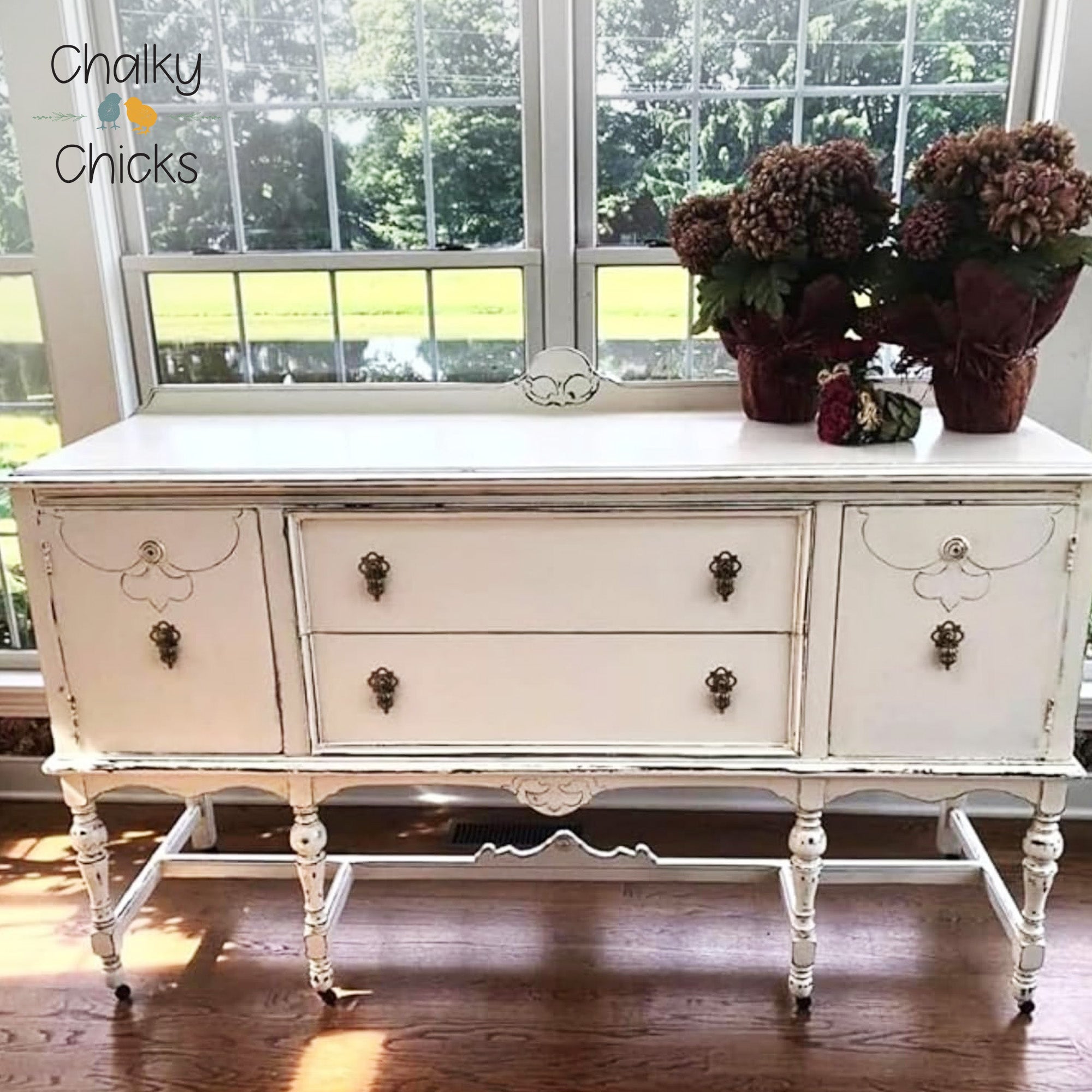 Old Lace, Premium All-In-One Chalk Paint for DIY’ers and Pro's