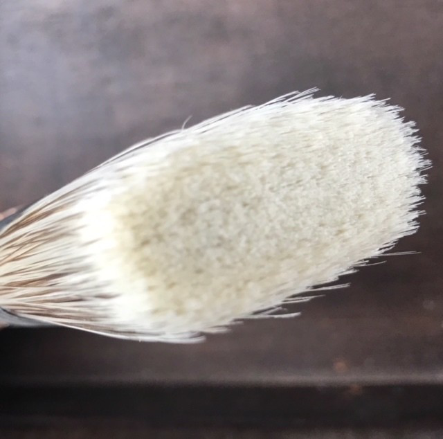 Medium Oval Synthetic Chalky Paint and Wax Brush