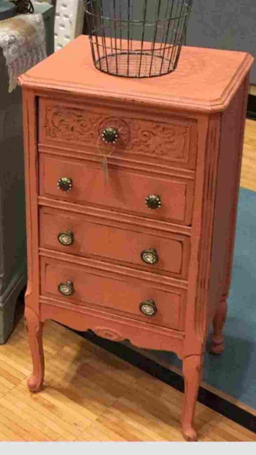 2 Chicks and a Toolbelt Chalky Chicks Furniture Paint Chalk Paint Gingers Blush
